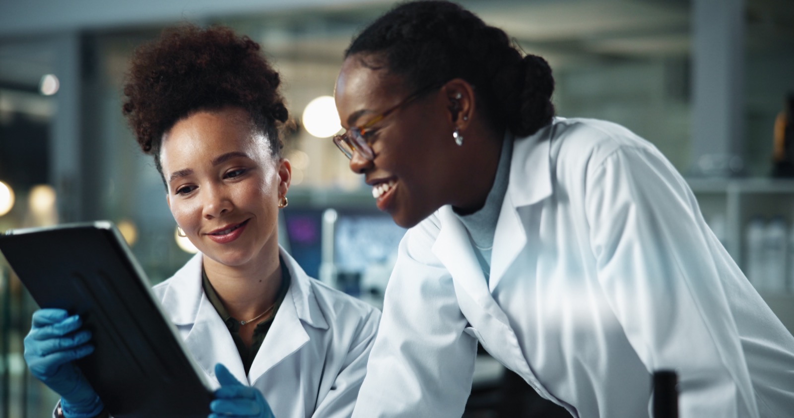 Forensic teams using ClearCase for evidence analysis